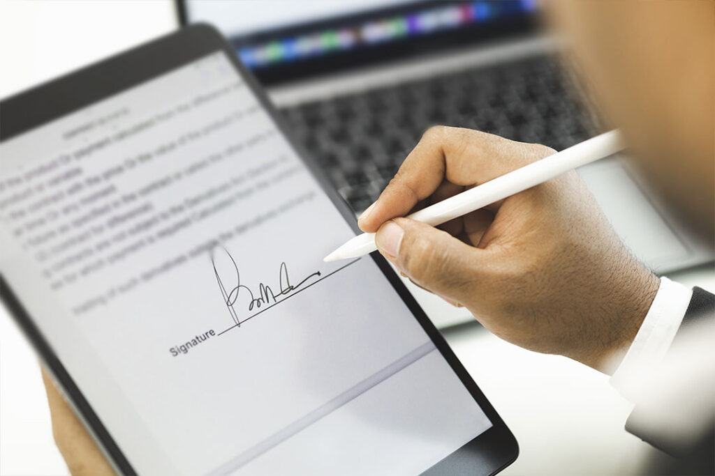 Los contratos y firmas electrónicas para las empresas
