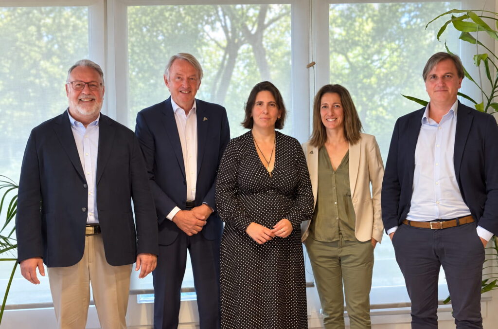 Firma de Cargo Drone Solutions aggity